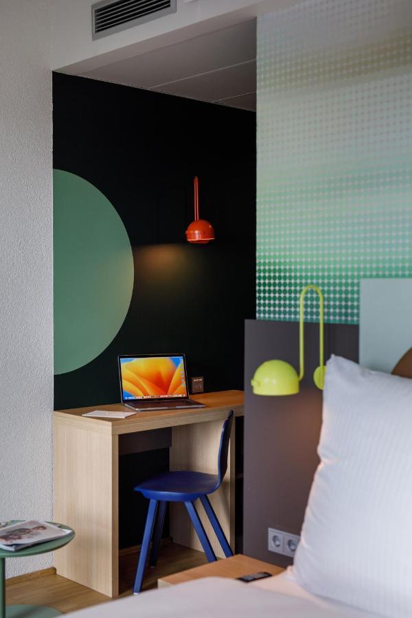 Lyvinn Hotel Frankfurt Francfort-sur-le-Main Extérieur photo