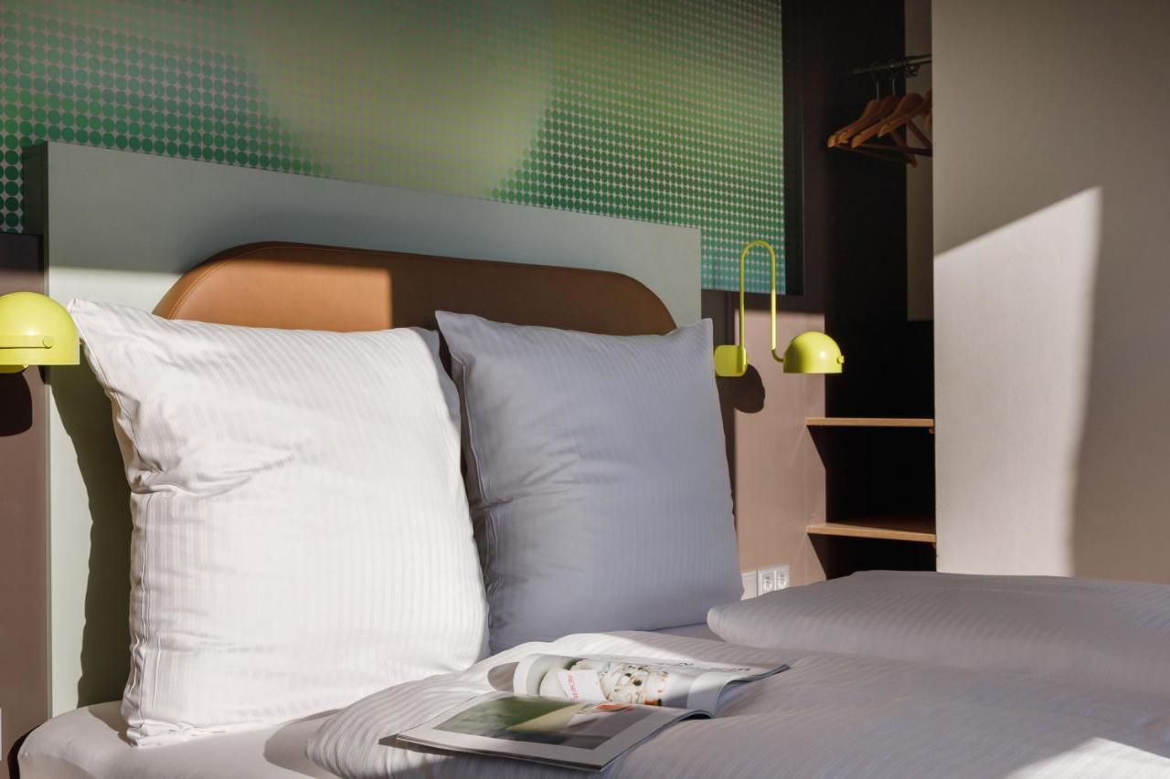 Lyvinn Hotel Frankfurt Francfort-sur-le-Main Extérieur photo