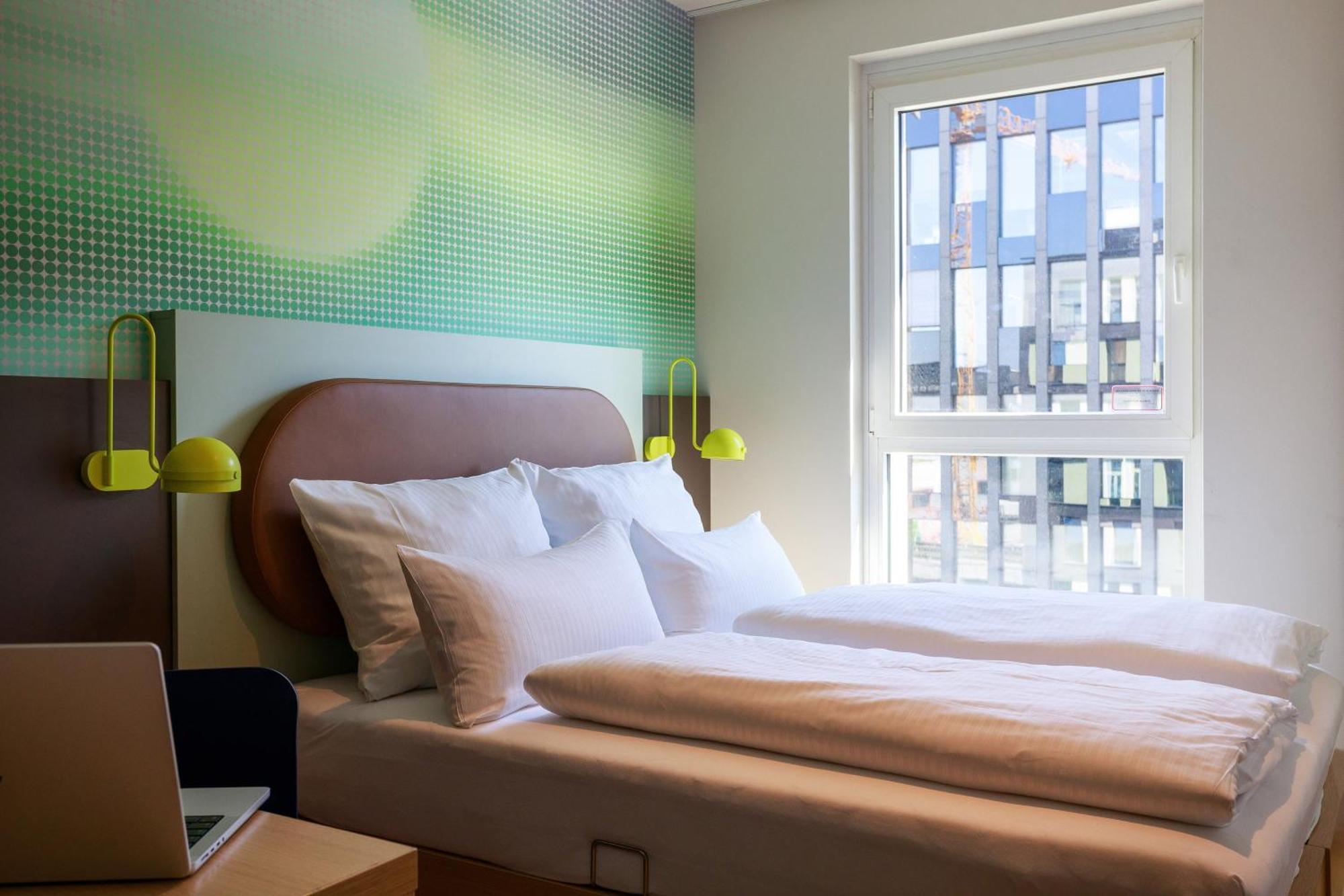 Lyvinn Hotel Frankfurt Francfort-sur-le-Main Extérieur photo